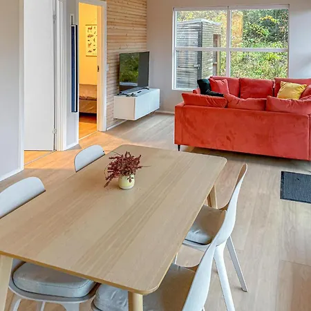 3 Bedroom Cozy In Ejstrupholm 度假居