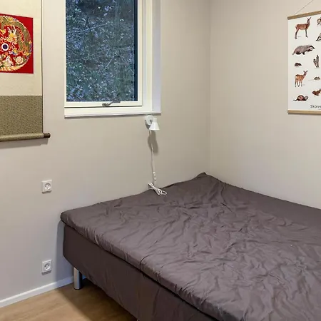 3 Bedroom Cozy In Ejstrupholm Сasa de vacaciones Krejbjerg