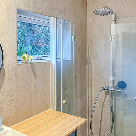 3 Bedroom Cozy In Ejstrupholm 度假居 *